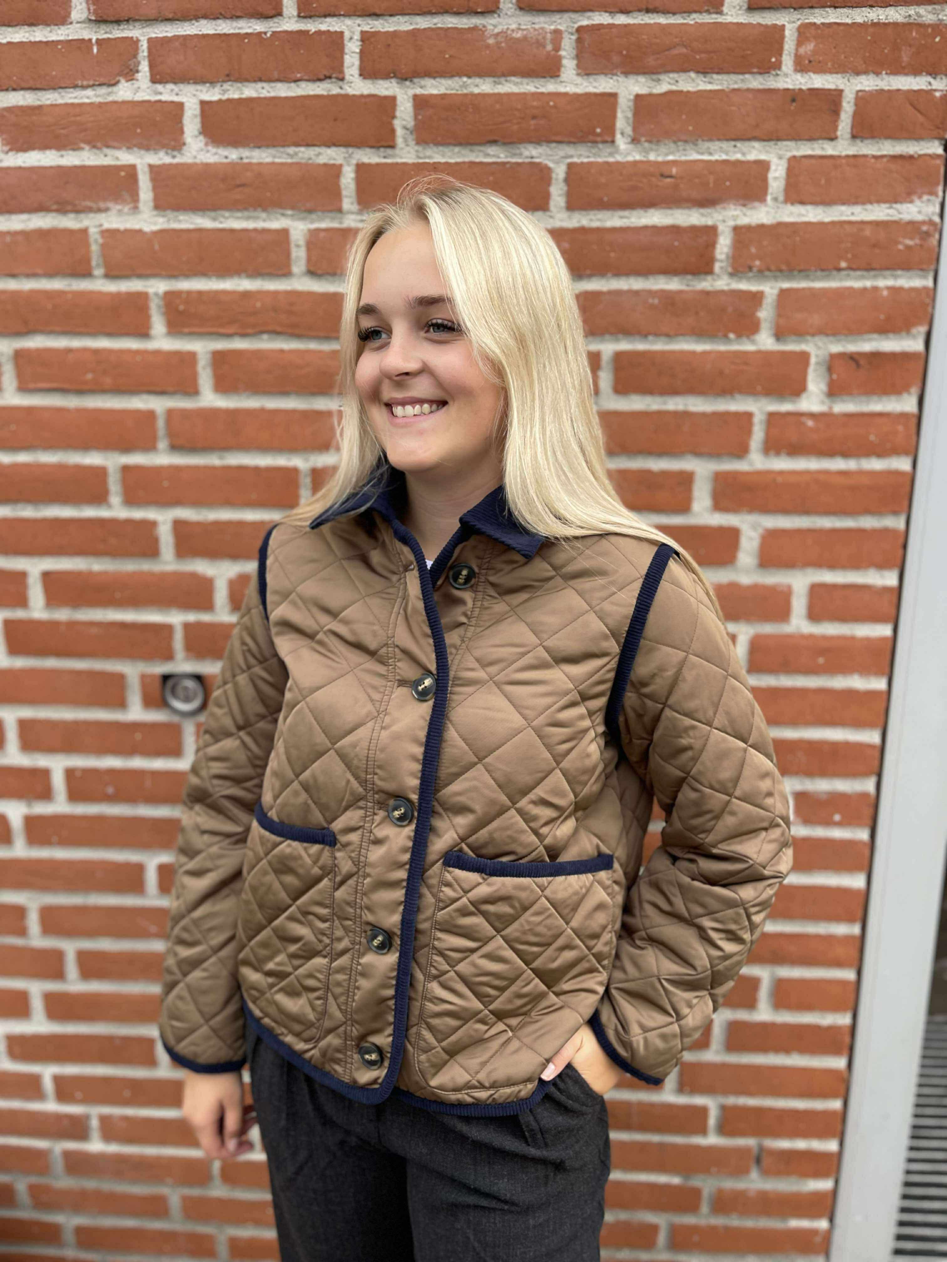 VMEMILY Jacket - Cub